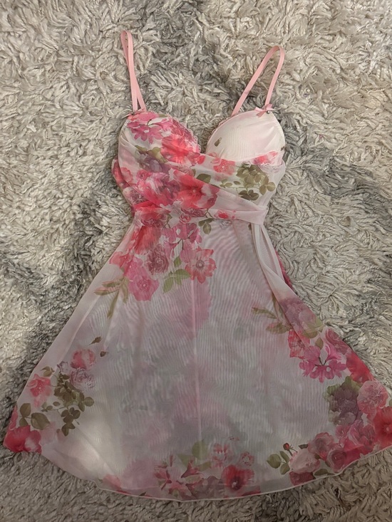 La Vie En Rose Other - Floral lace sheer fairy baby doll dress